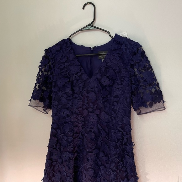 Adrianna Papell Dress, formal blue floral appliqué short dress, NWOT, size 2 - Picture 11 of 16